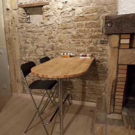Studio Charme Et Confort Aux Cordeliers Lyon Room photo